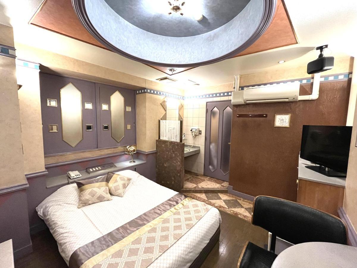 Hotel Crystal 大人専用 Tokyo Exterior photo