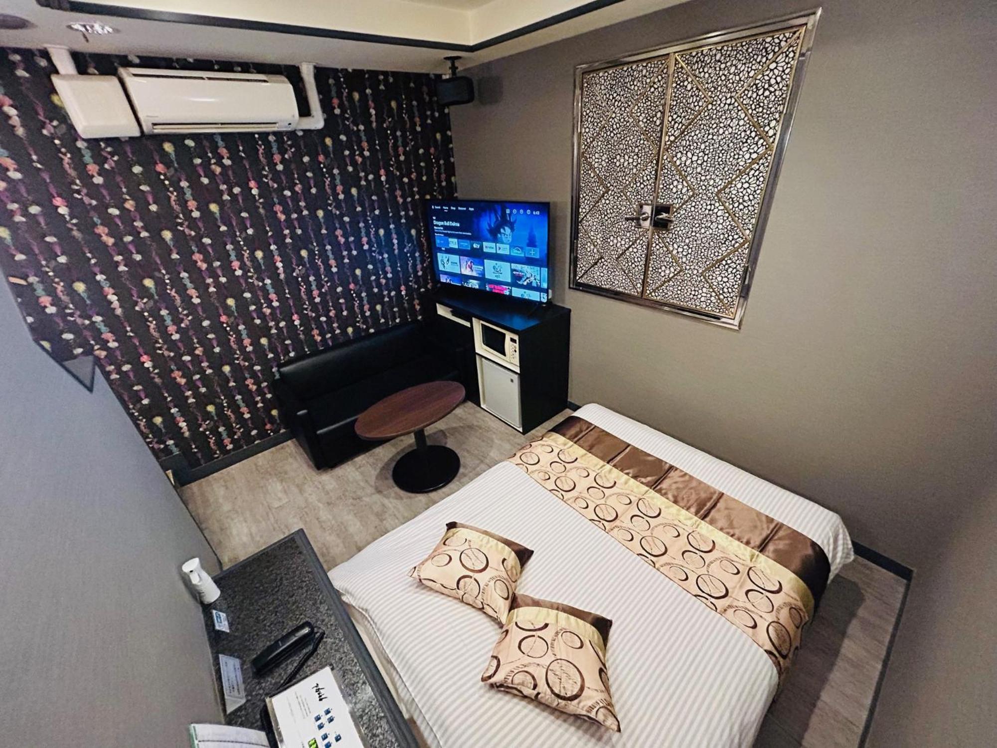 Hotel Crystal 大人専用 Tokyo Exterior photo